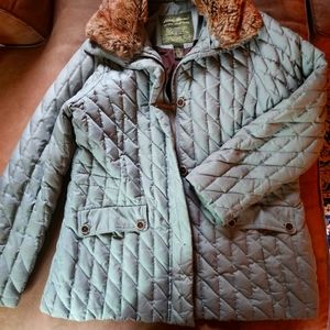 Eddie Bauer Goose Down Winter Quilt Coat with Removable Faux Fur Collar Large.